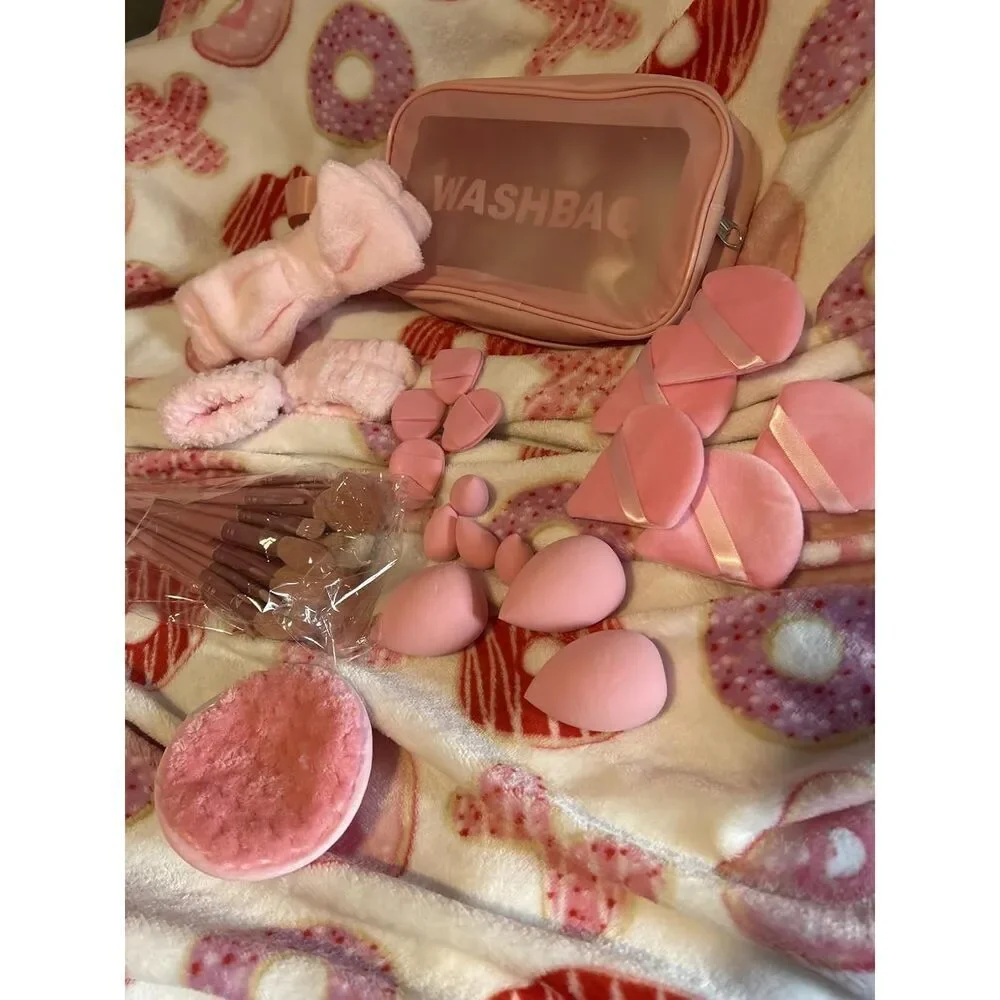 33 Pieces Premium Synthetic Pink Brushes Makeup Tool Set